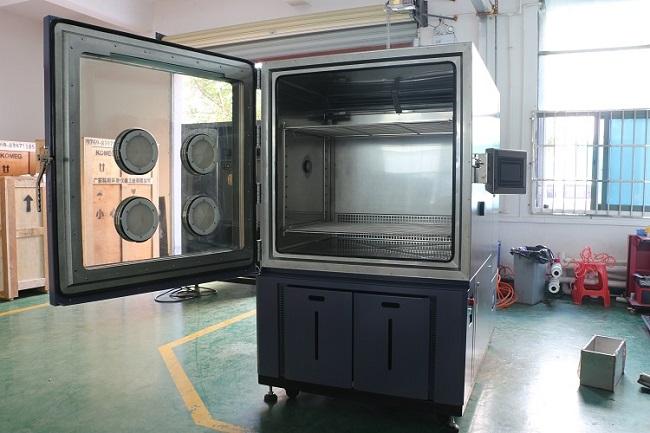 リチウムイオン電池のテストのための小型気候の温度および湿気のテスト部屋